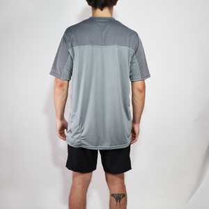 Playera M/C Summit Gris Claro