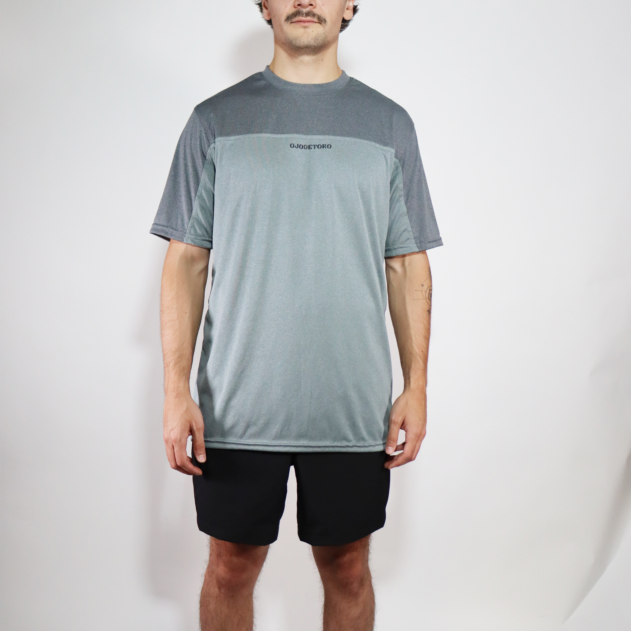 Playera M/C Summit Gris Claro