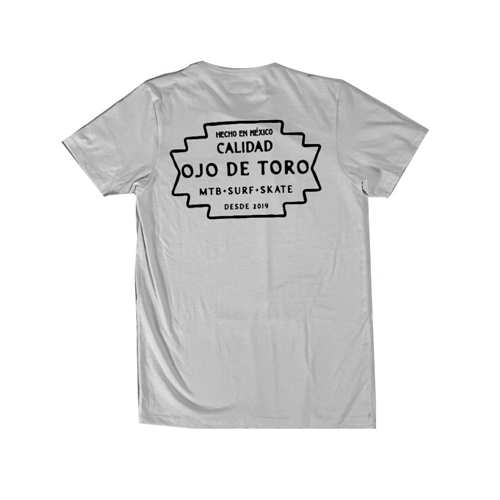 Calidad Tee | Blanca - OjoDeToro