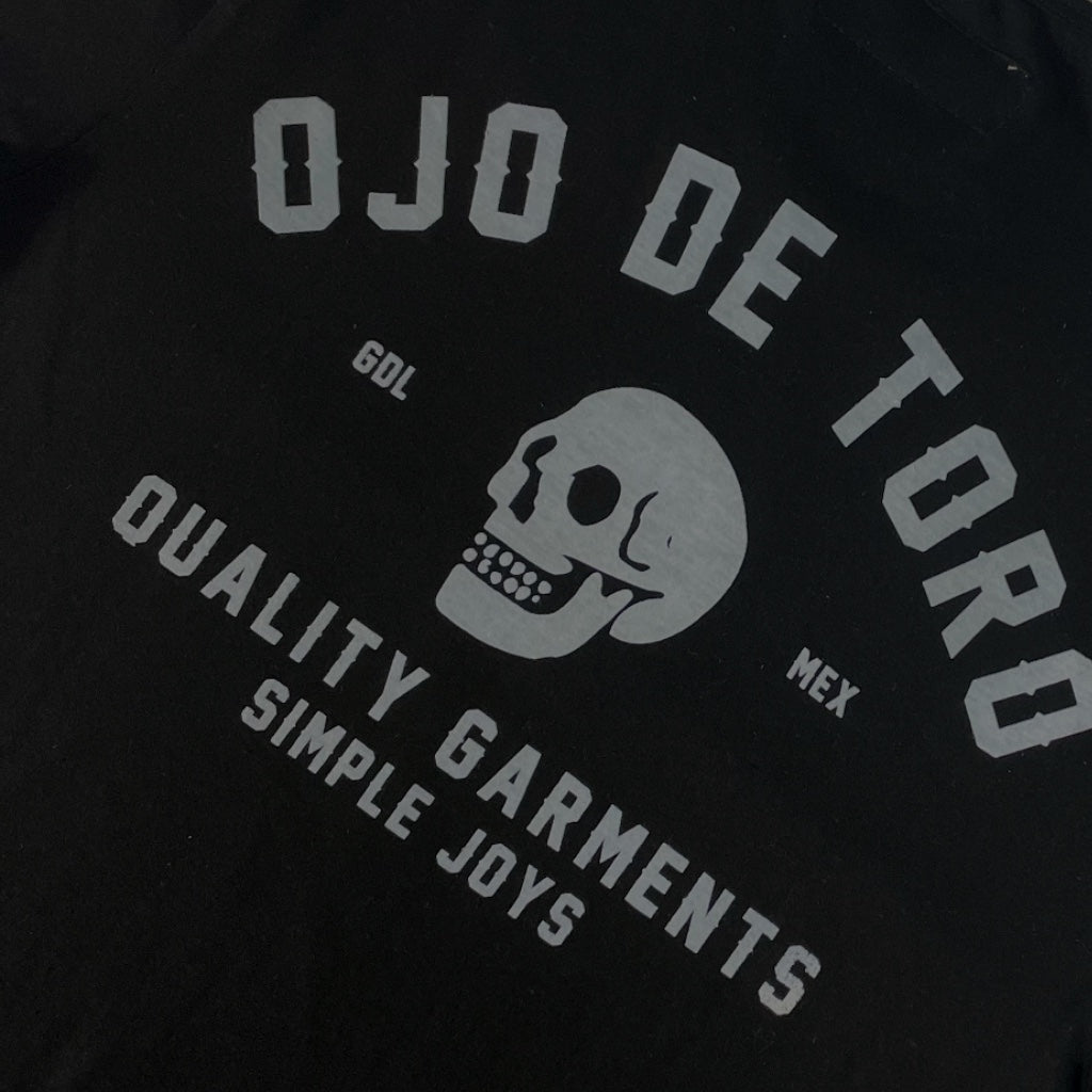 Craneo Tee | Negra - OjoDeToro